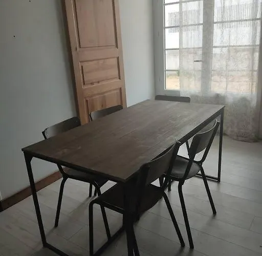 Appt Bord De /rez De Jardin アパート *