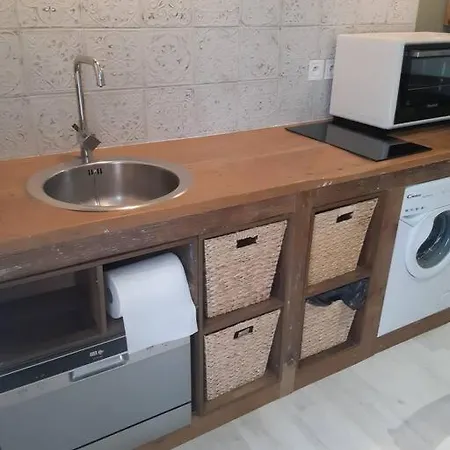 Daire Appt Bord De /rez De Jardin *